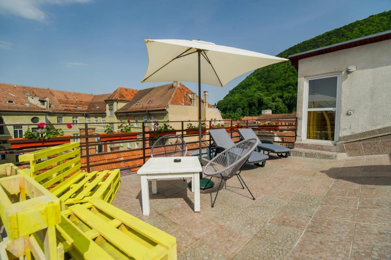 Rooftop Central Apartment Braşov Extérieur photo